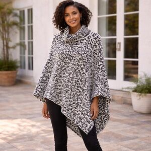 Ann Taylor Asymmetrical Handkerchief Hem Animal Print Turtleneck Fleece Poncho M